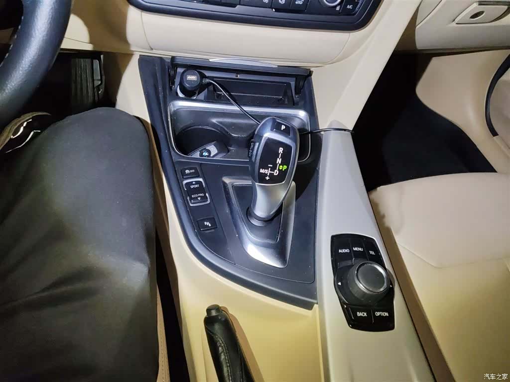 BMW 3 Series, 2015 7