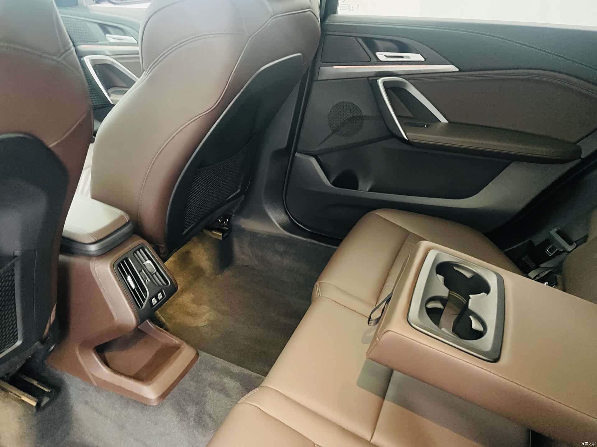 BMW X1, 2023 11
