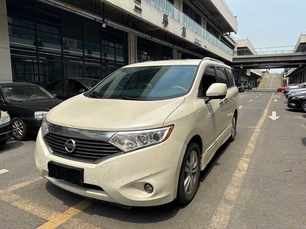 Nissan Quest