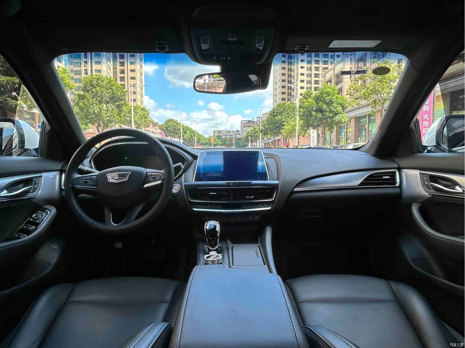 Cadillac CT5, 2023 31