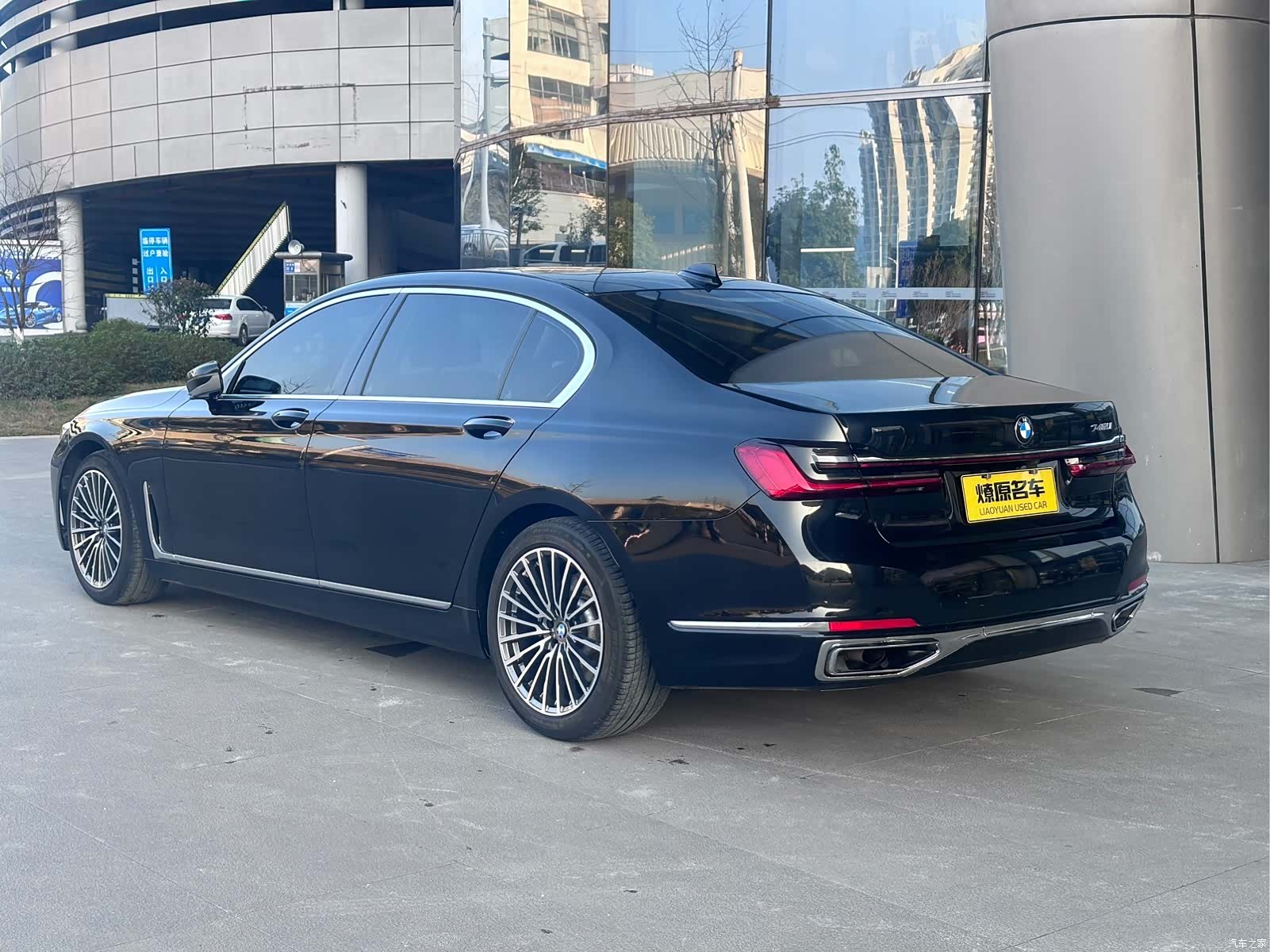 BMW 7 Series, 2019 все фото