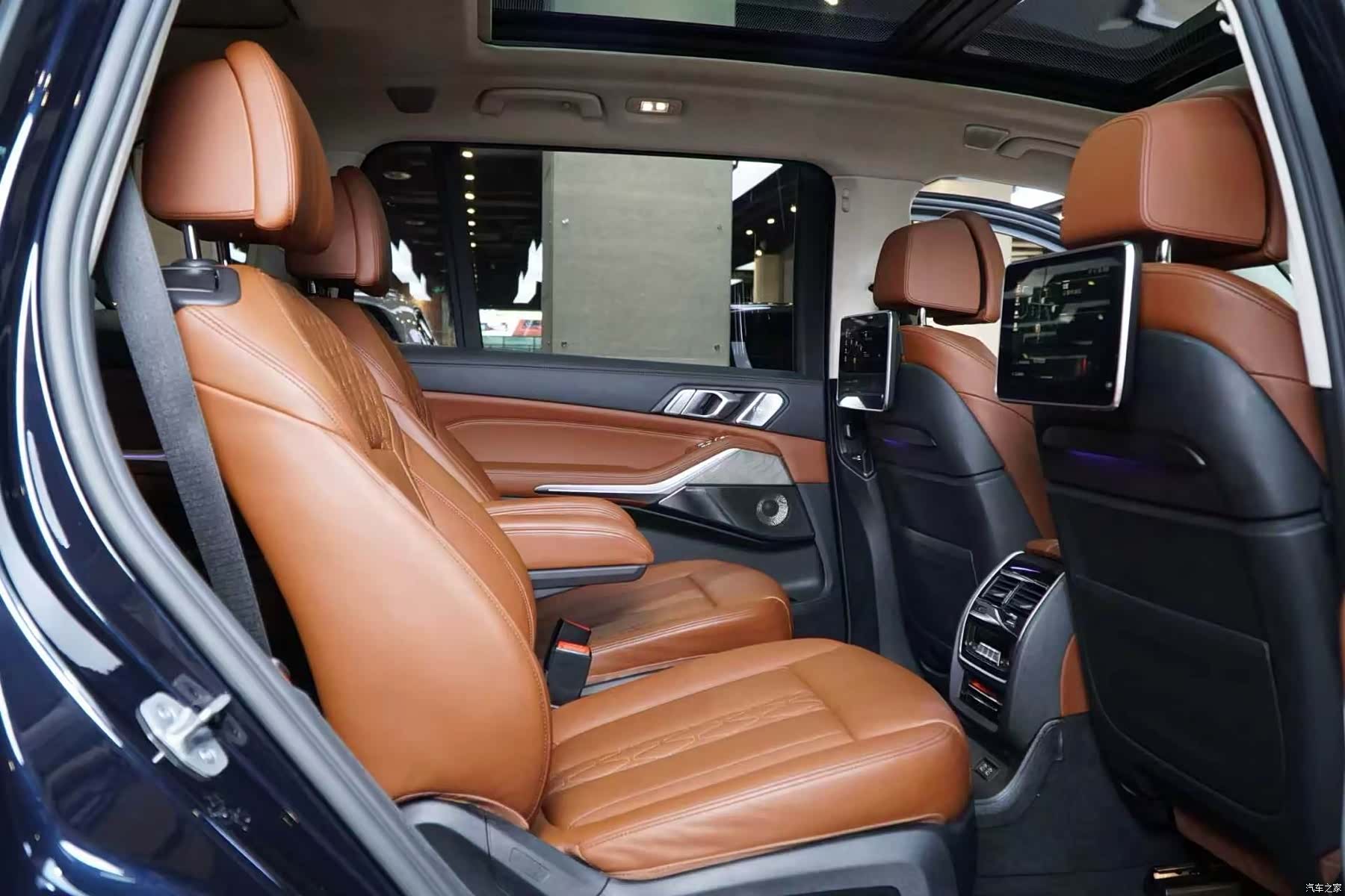 BMW X7, 2021 6