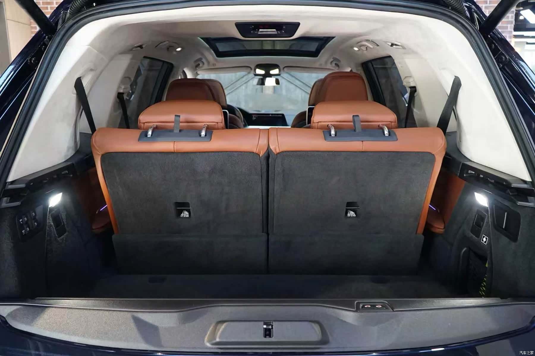 BMW X7, 2021 7