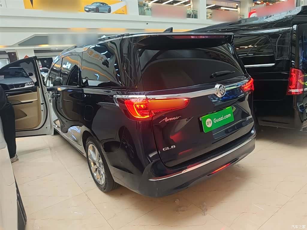Buick GL8, 2021 23