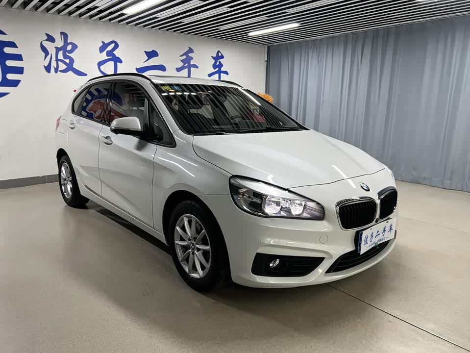 BMW 2 series station wagon