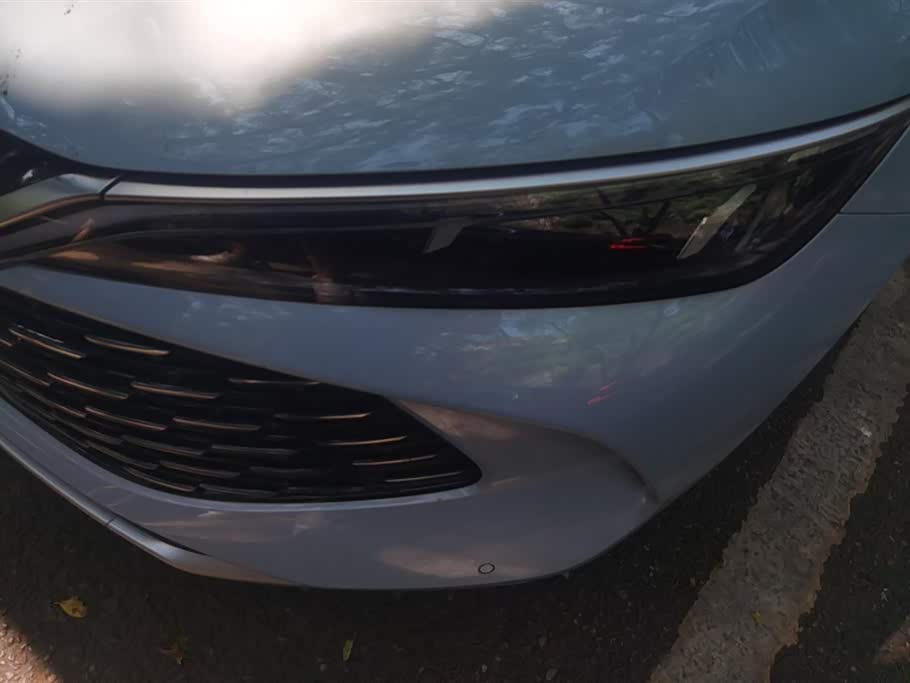 BYD Qin L BYD Qin L