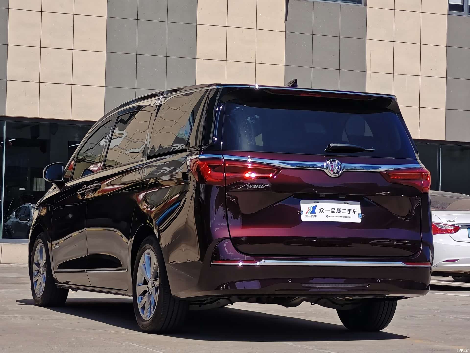 Buick GL8, 2020 все фото