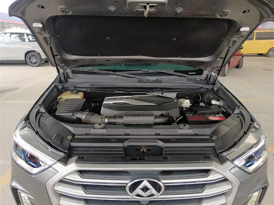 MAXUS SAIC MAXUS D90