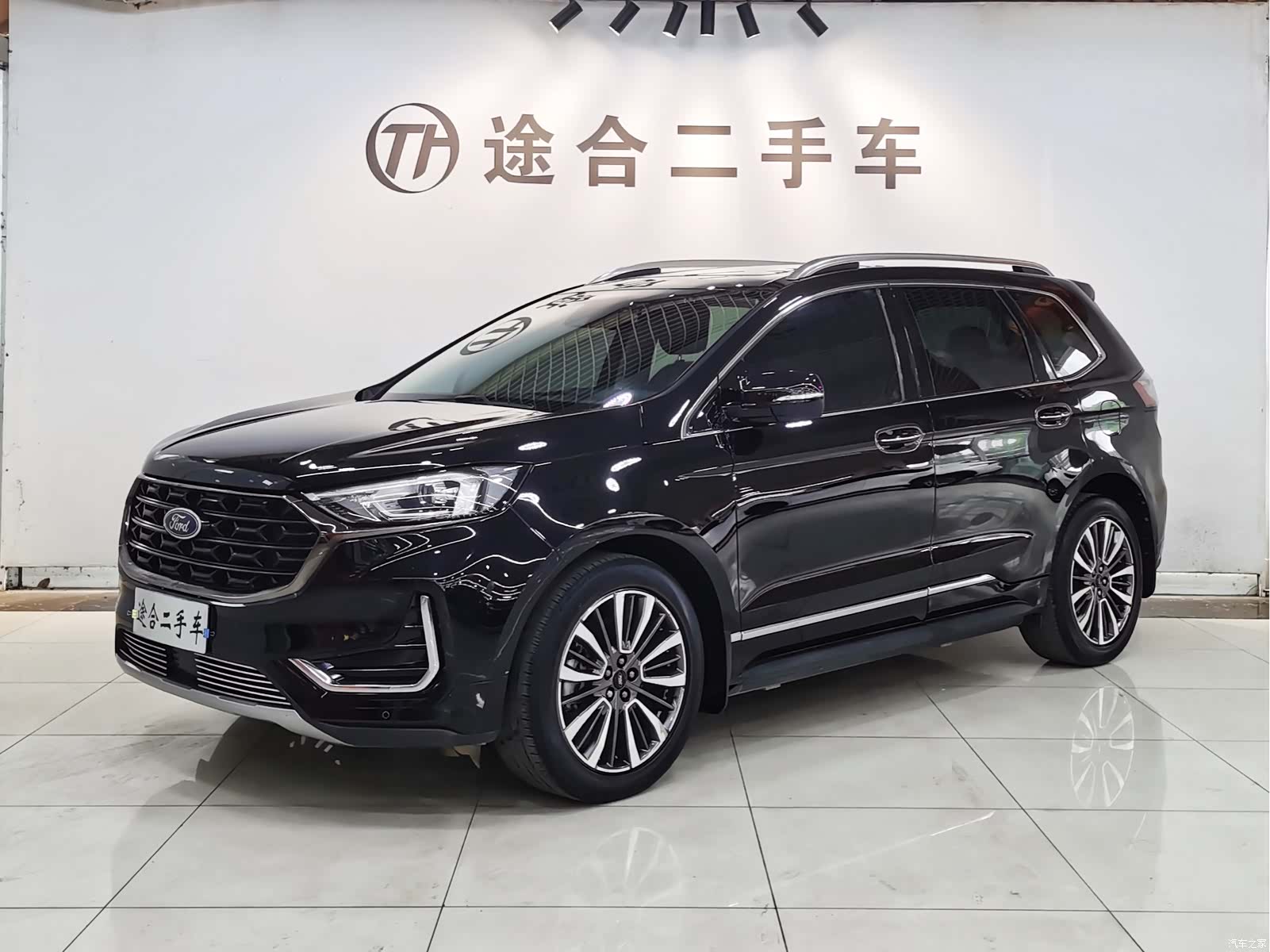 Ford Edge, 2021 1