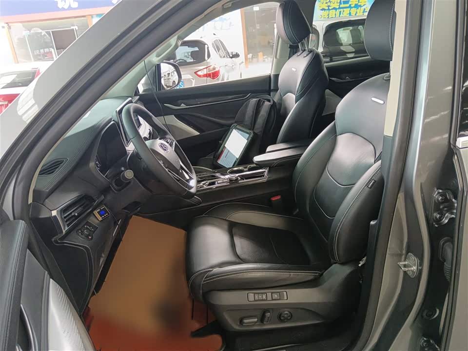 MAXUS SAIC MAXUS D90