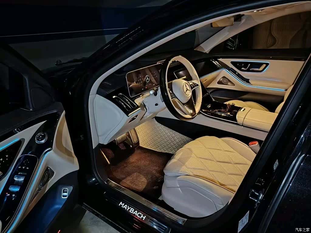 Maybach S-Class, 2022 все фото