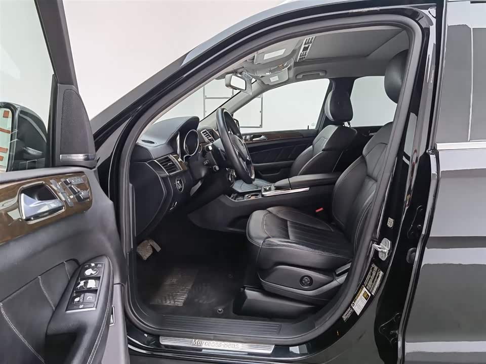 Mercedes-Benz GL grade