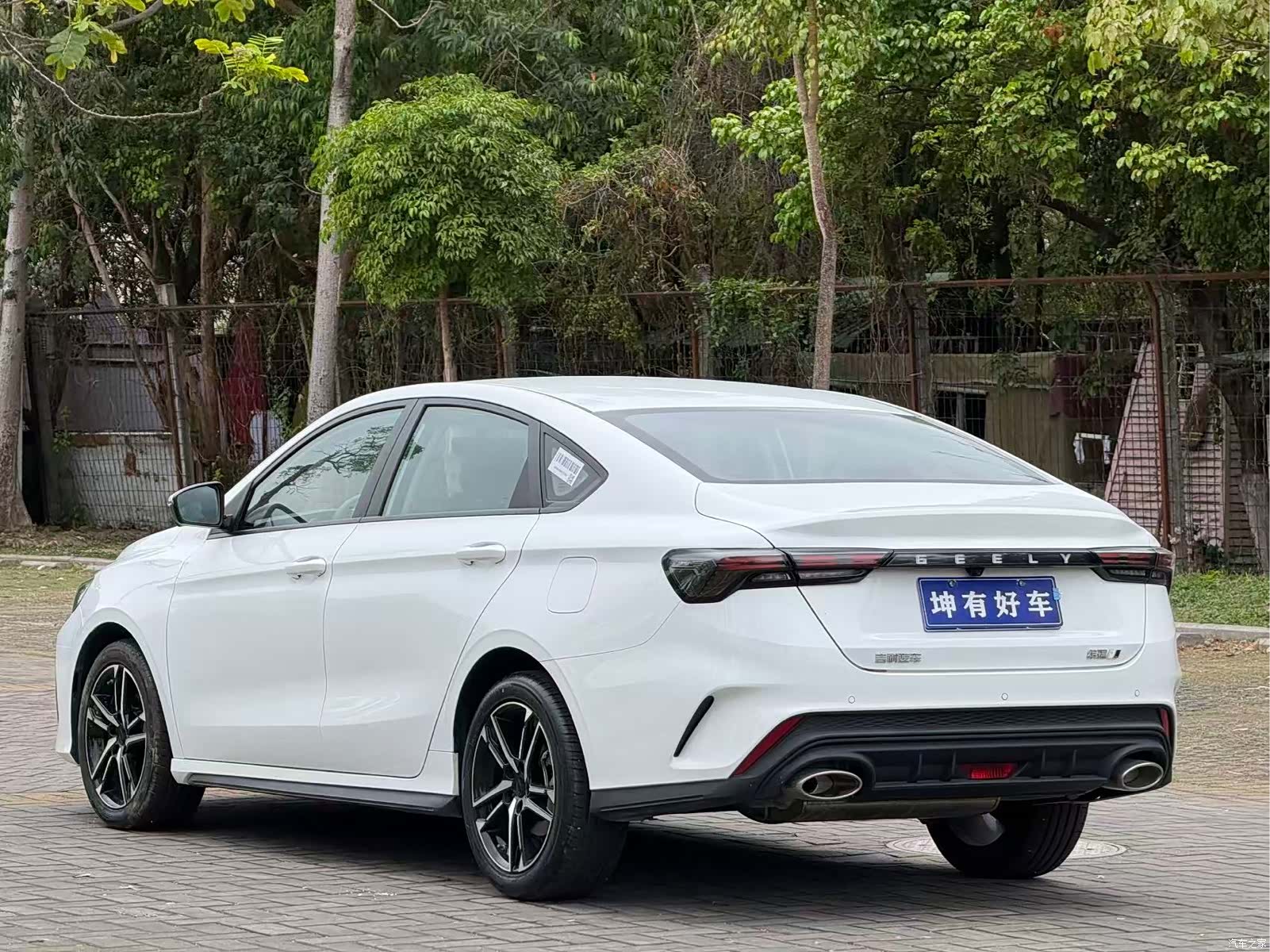 Geely Binray, 2025 4