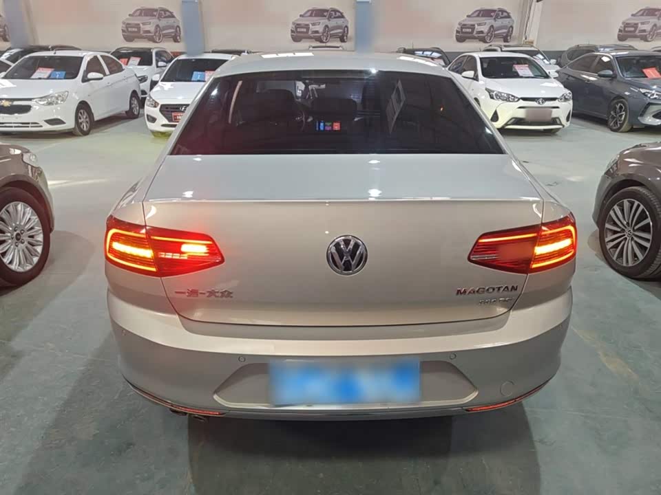 Volkswagen Magotan