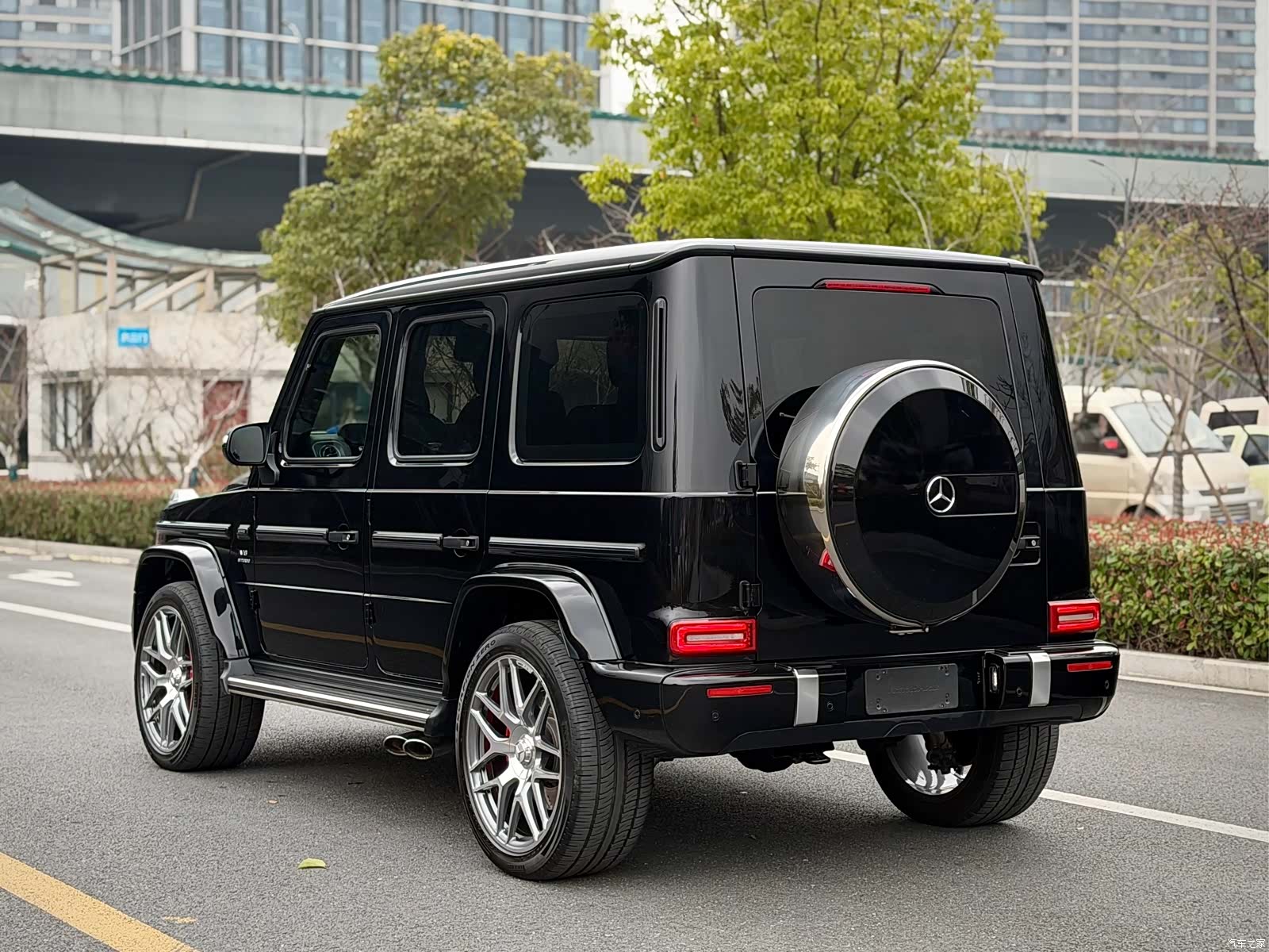 Mercedes-Benz G-Class, 2024 3