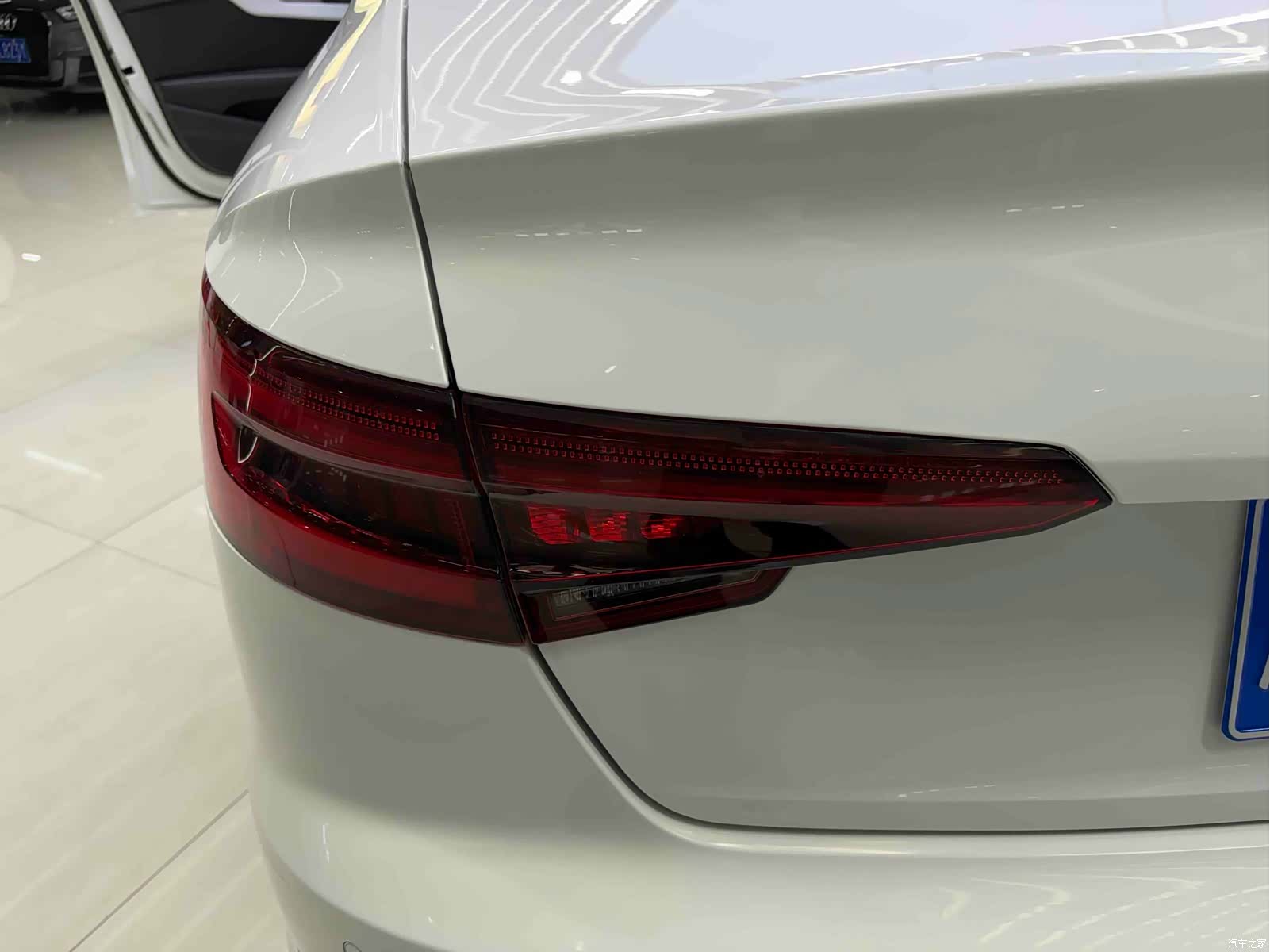 Audi A4L, 2020 9