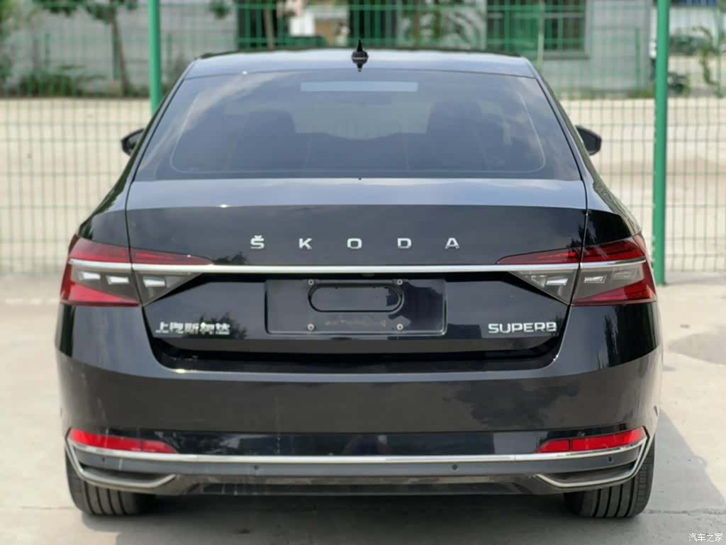 Skoda Superb, 2024 6