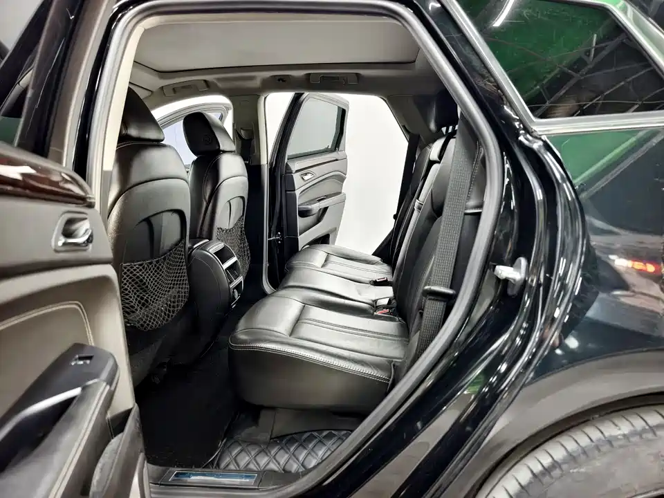 Cadillac SRX