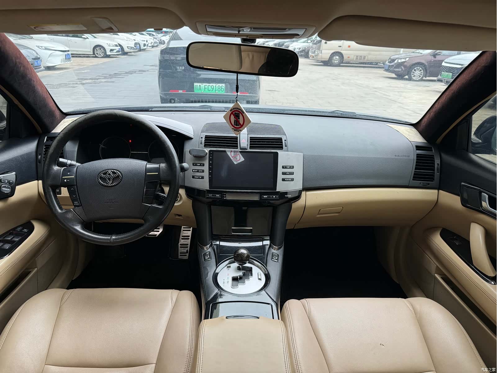 Toyota 2.5S, 2009 9
