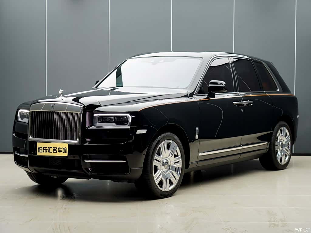 Rolls-Royce Cullinan, 2022 2