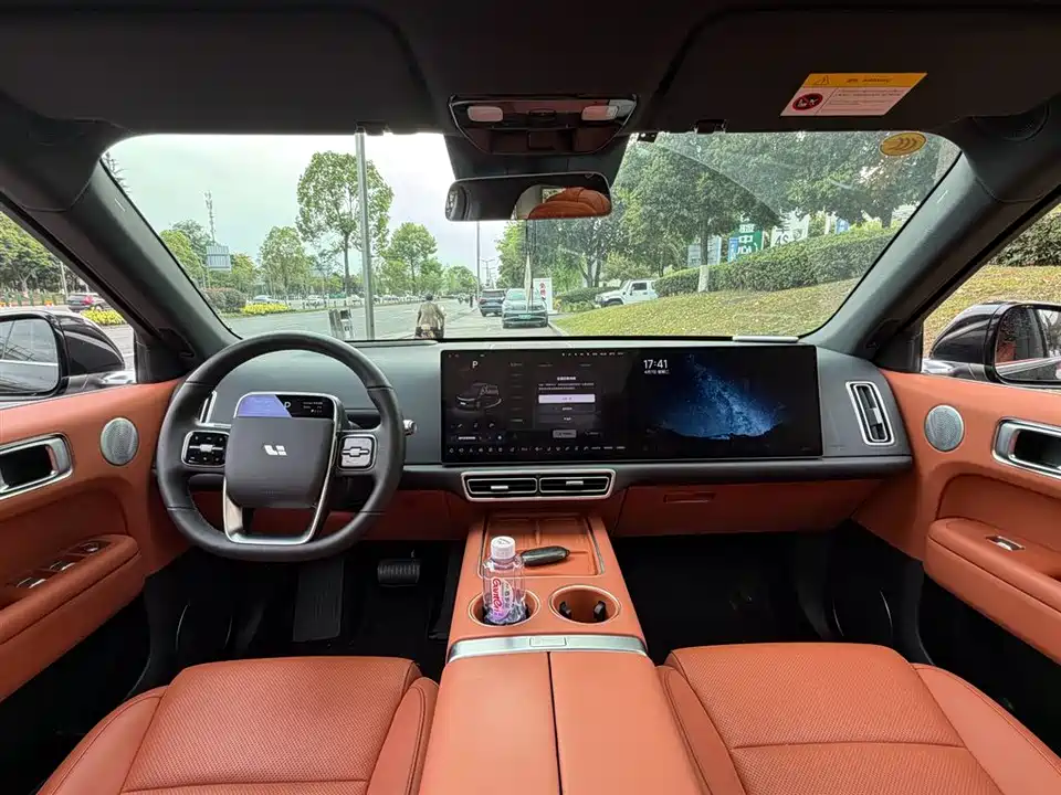 Li Auto Ideal L6