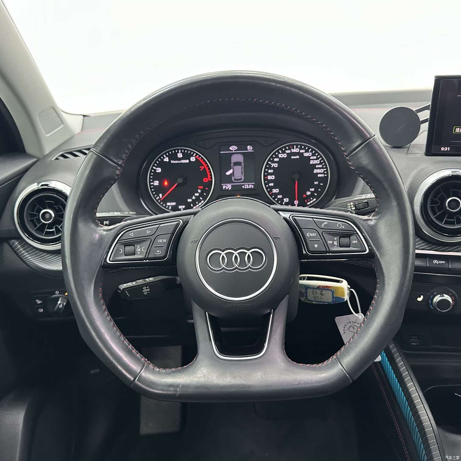 Audi Q2L, 2022 12