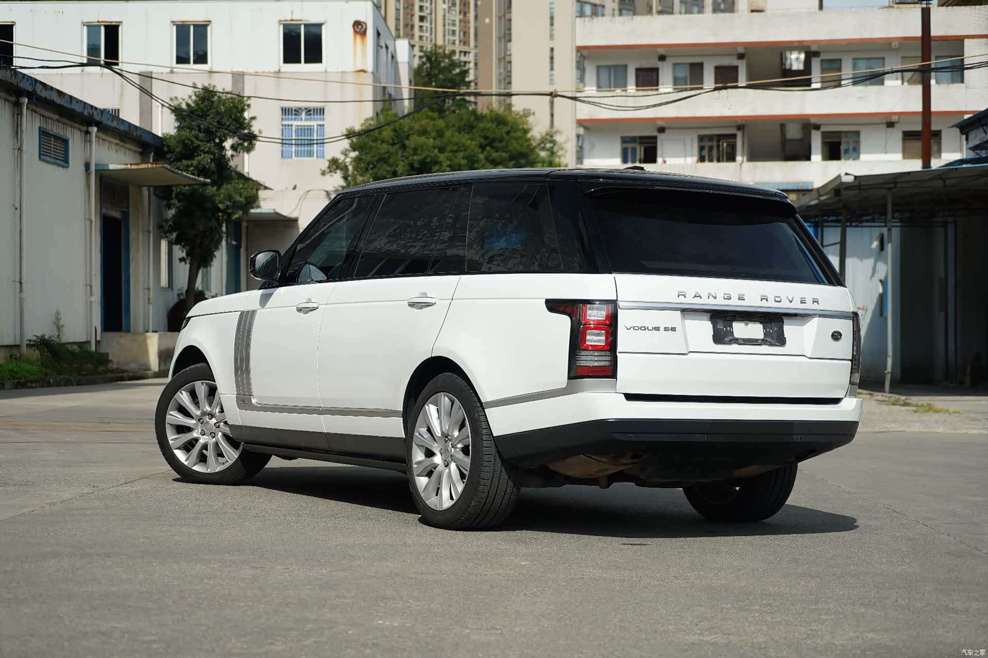 Land Rover Range Rover, 2014 9