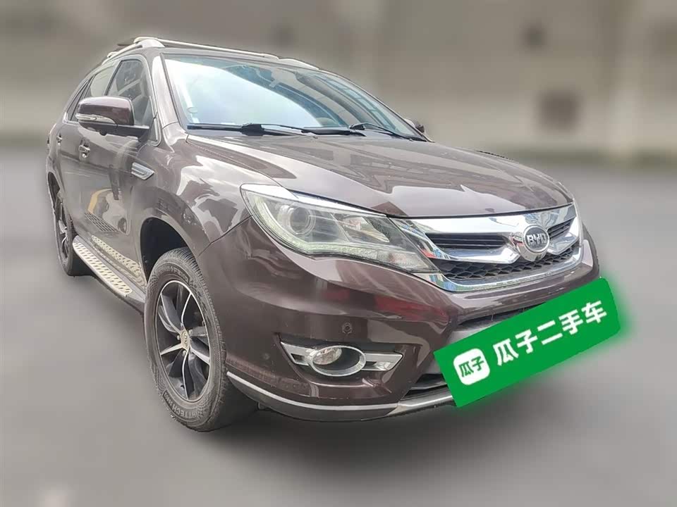 BYD S7