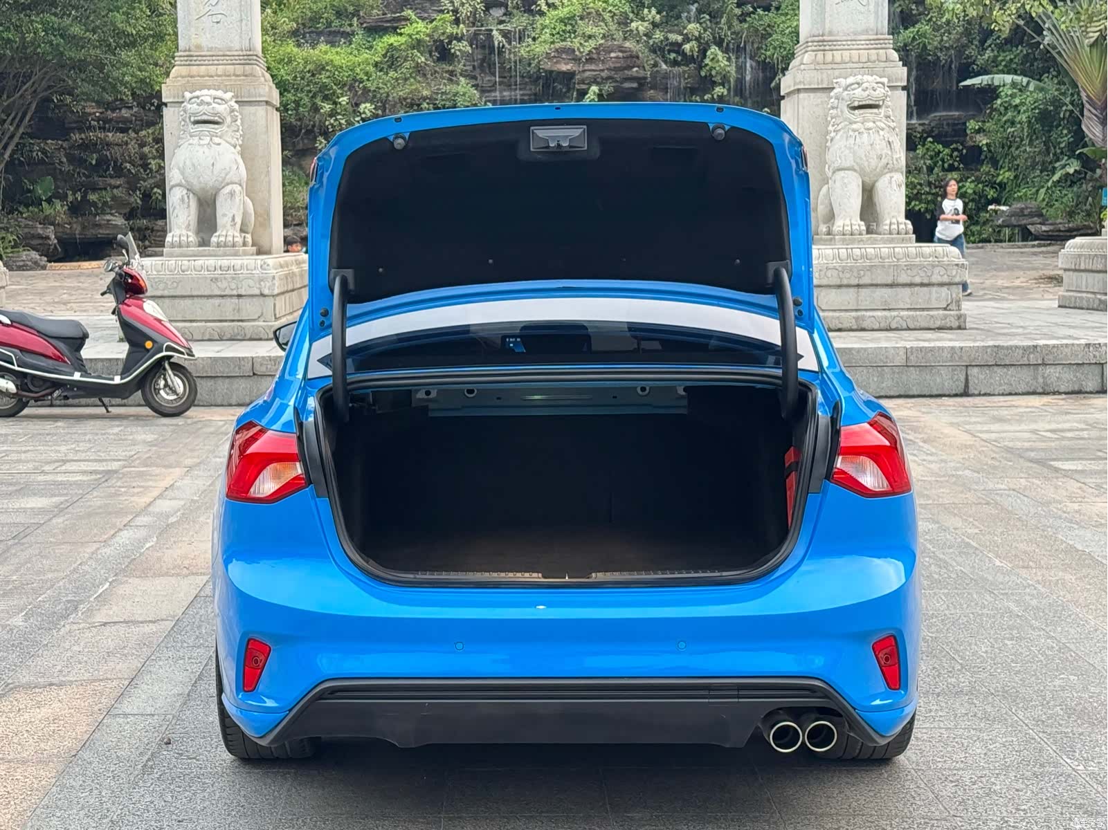 Ford Focus, 2022 21