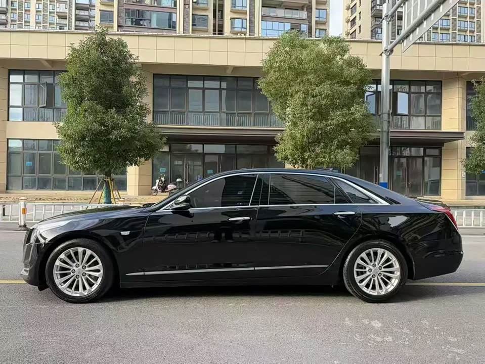 Cadillac CT6