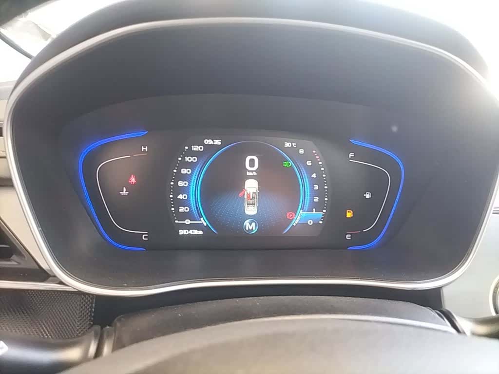 Geely Binray, 2019 12