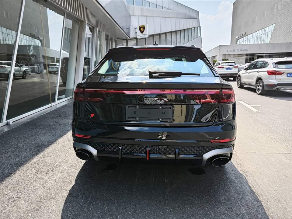 Audi RS Q8 Audi RS Q8