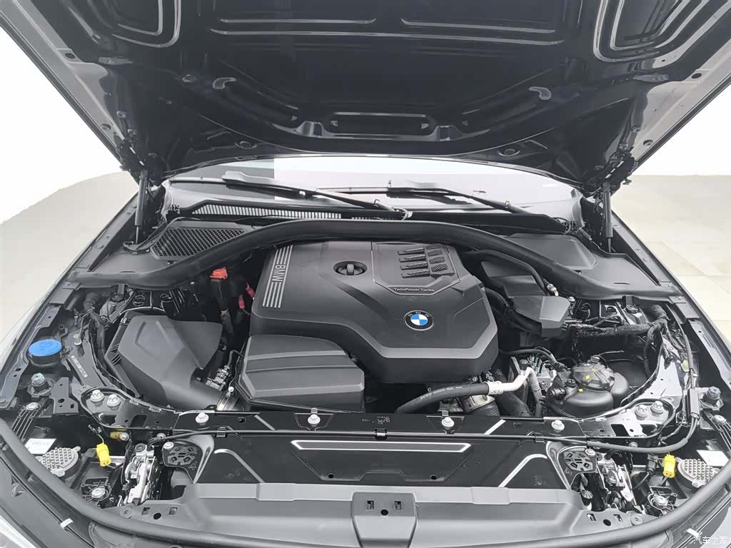 BMW 3 Series, 2022 6