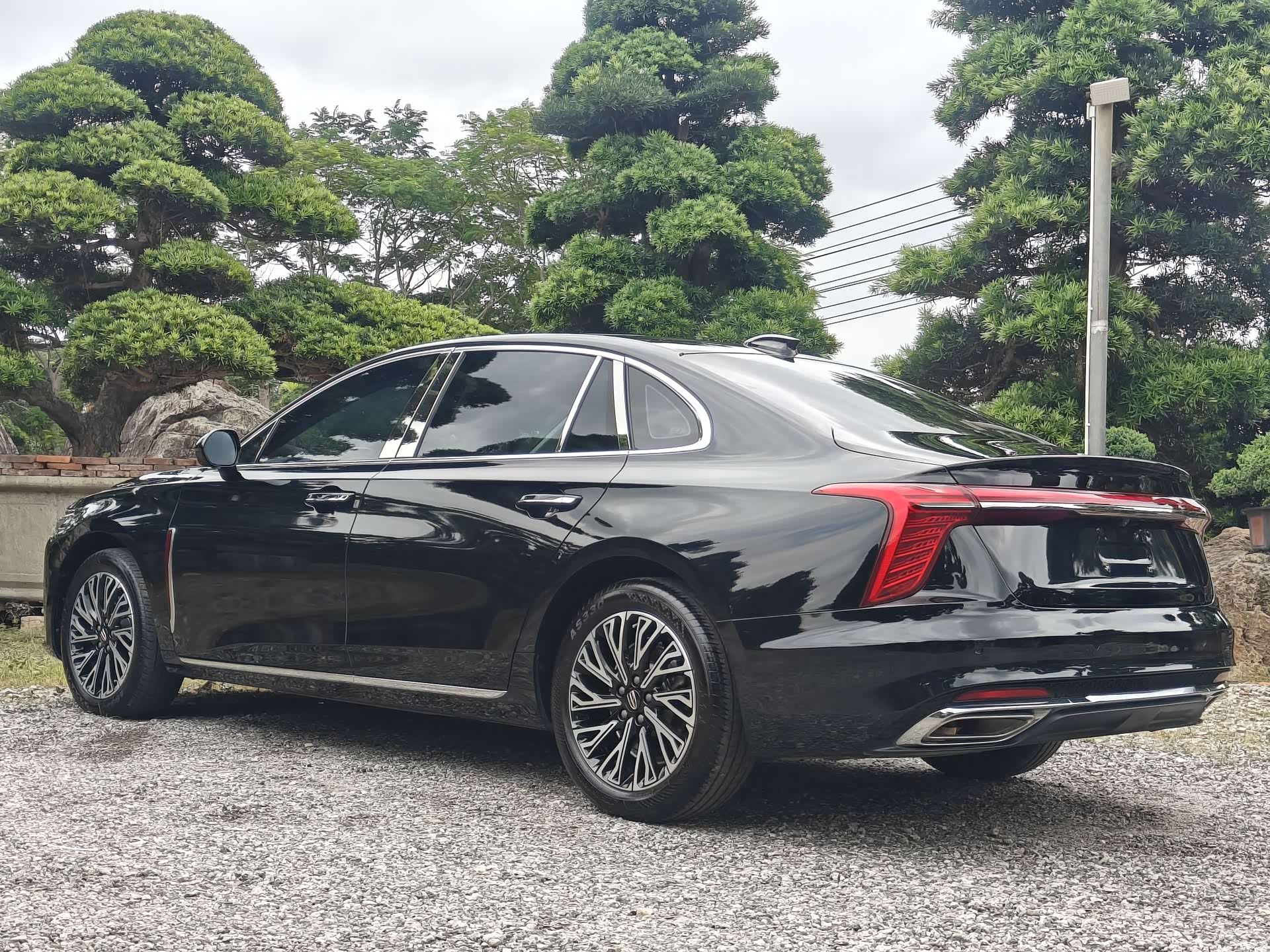 Hongqi H5, 2024 19