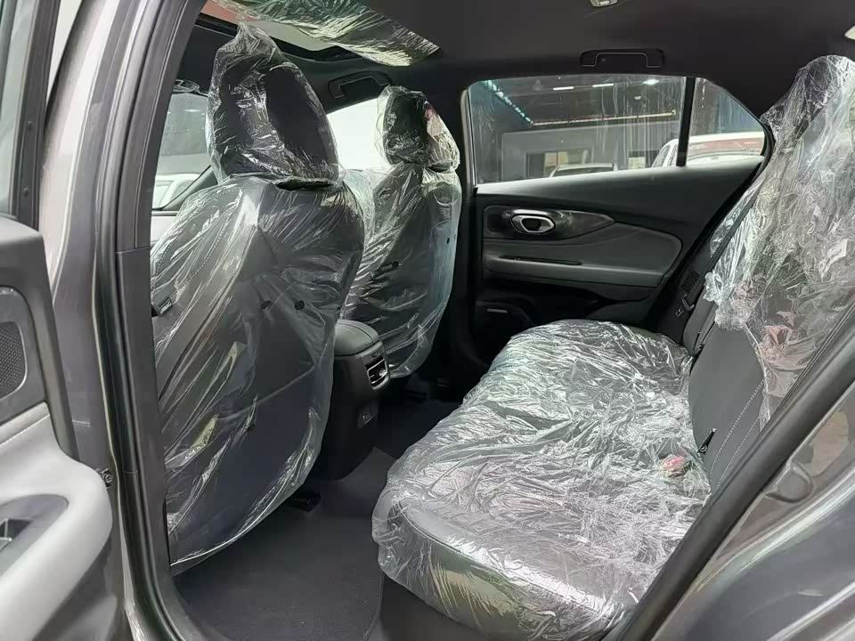 Trumpchi Shadow Leopard