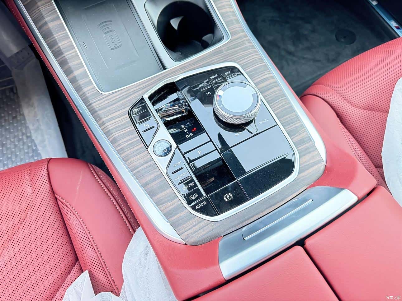 BMW X5, 2025 12