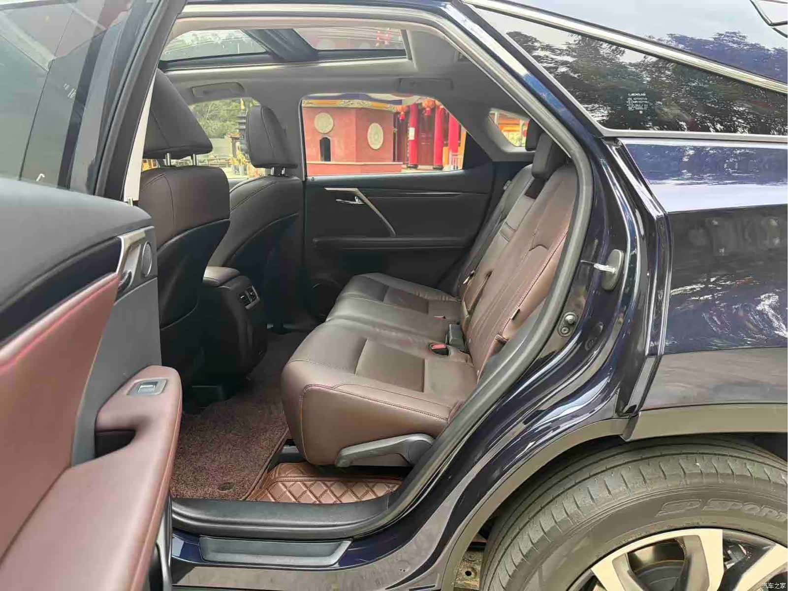 Lexus RX, 2022 все фото