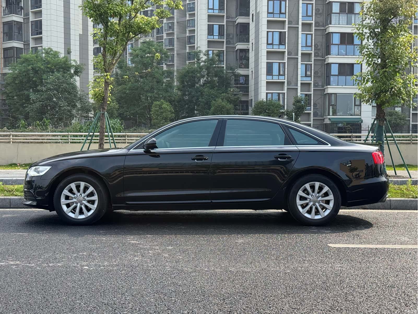 Audi A6L, 2014 13