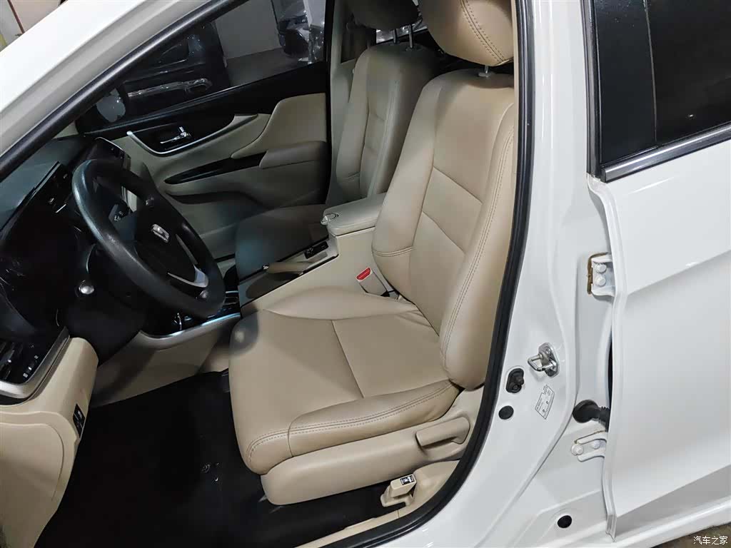 Honda Crider, 2016 11