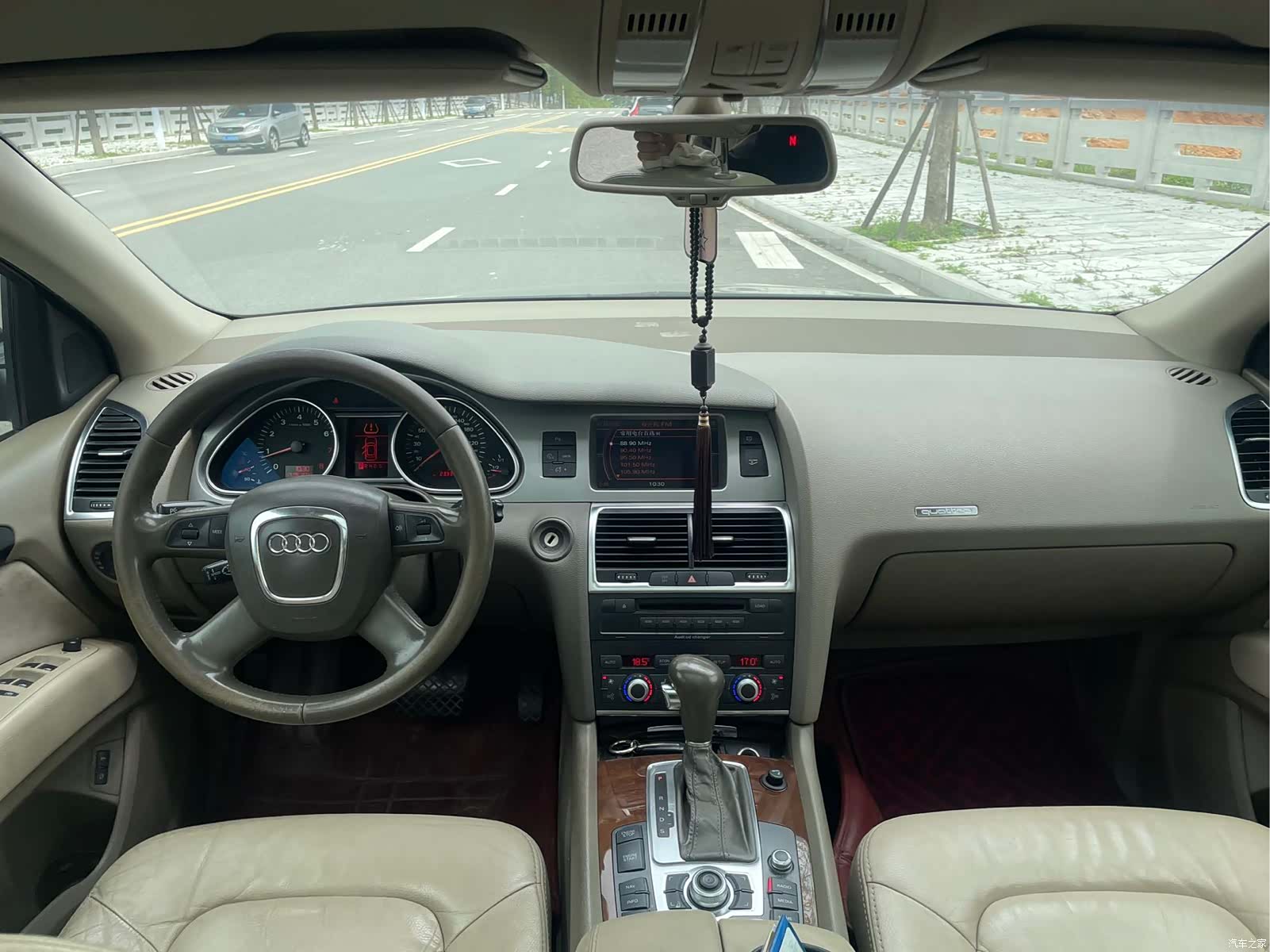 Audi Q7, 2008 4