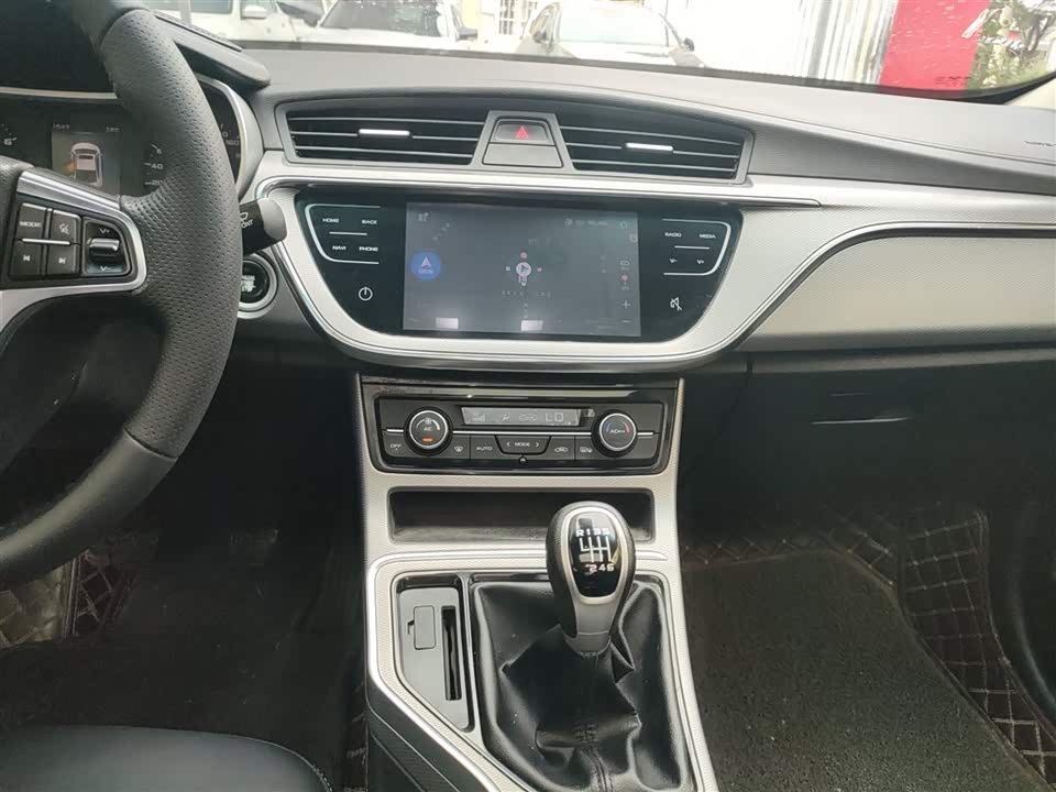 Geely Emgrand GL