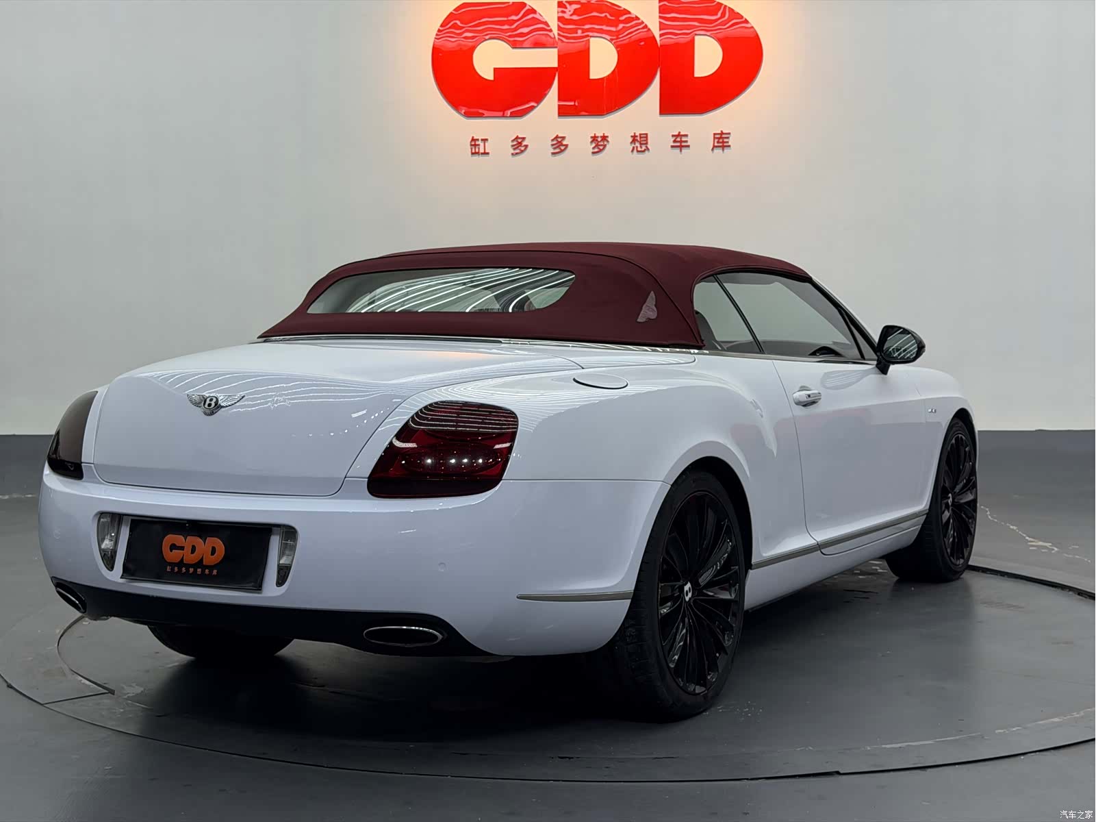 Bentley Continental GT, 2010 все фото