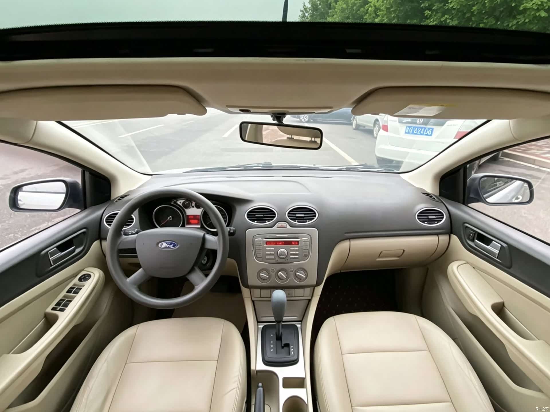Ford Focus, 2012 8