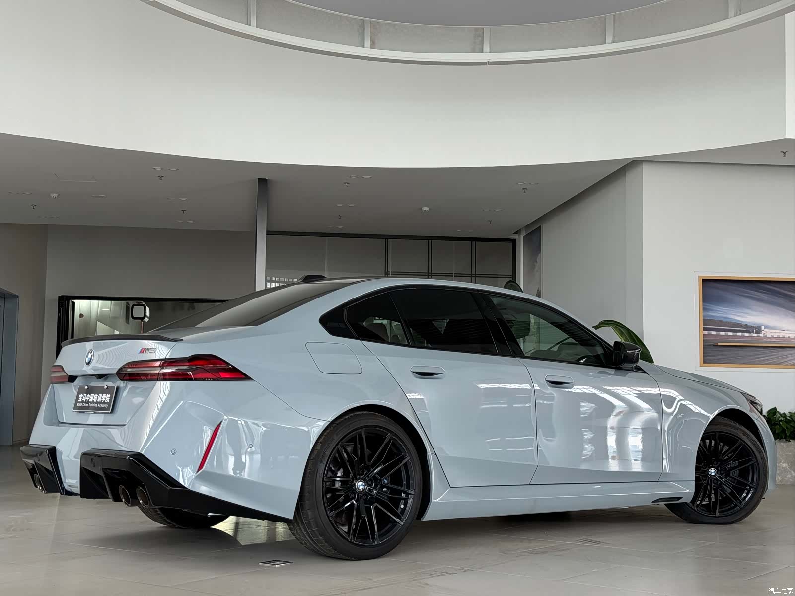 BMW M5, 1900 17