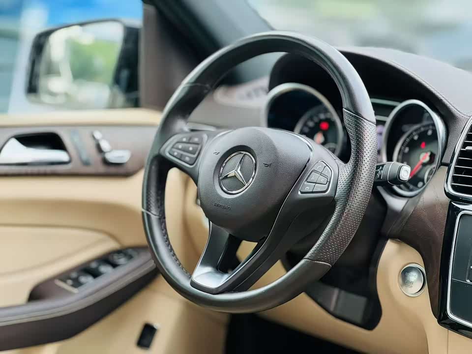 Mercedes-Benz GLE