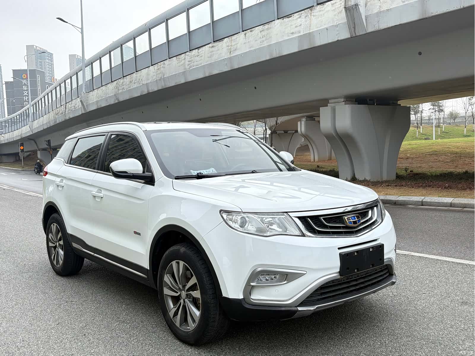 Geely Boyue, 2017 3