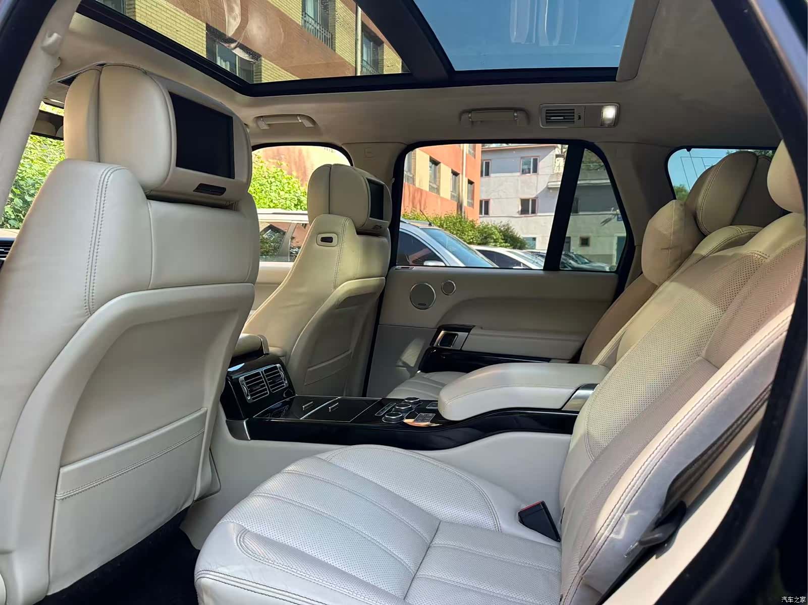 Land Rover Range Rover, 2015 15