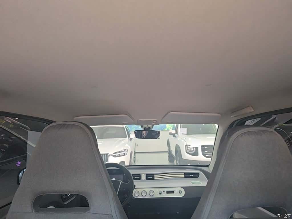 Wuling MINIEV, 2022 18