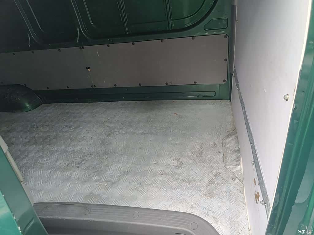 Geely E6, 2023 17