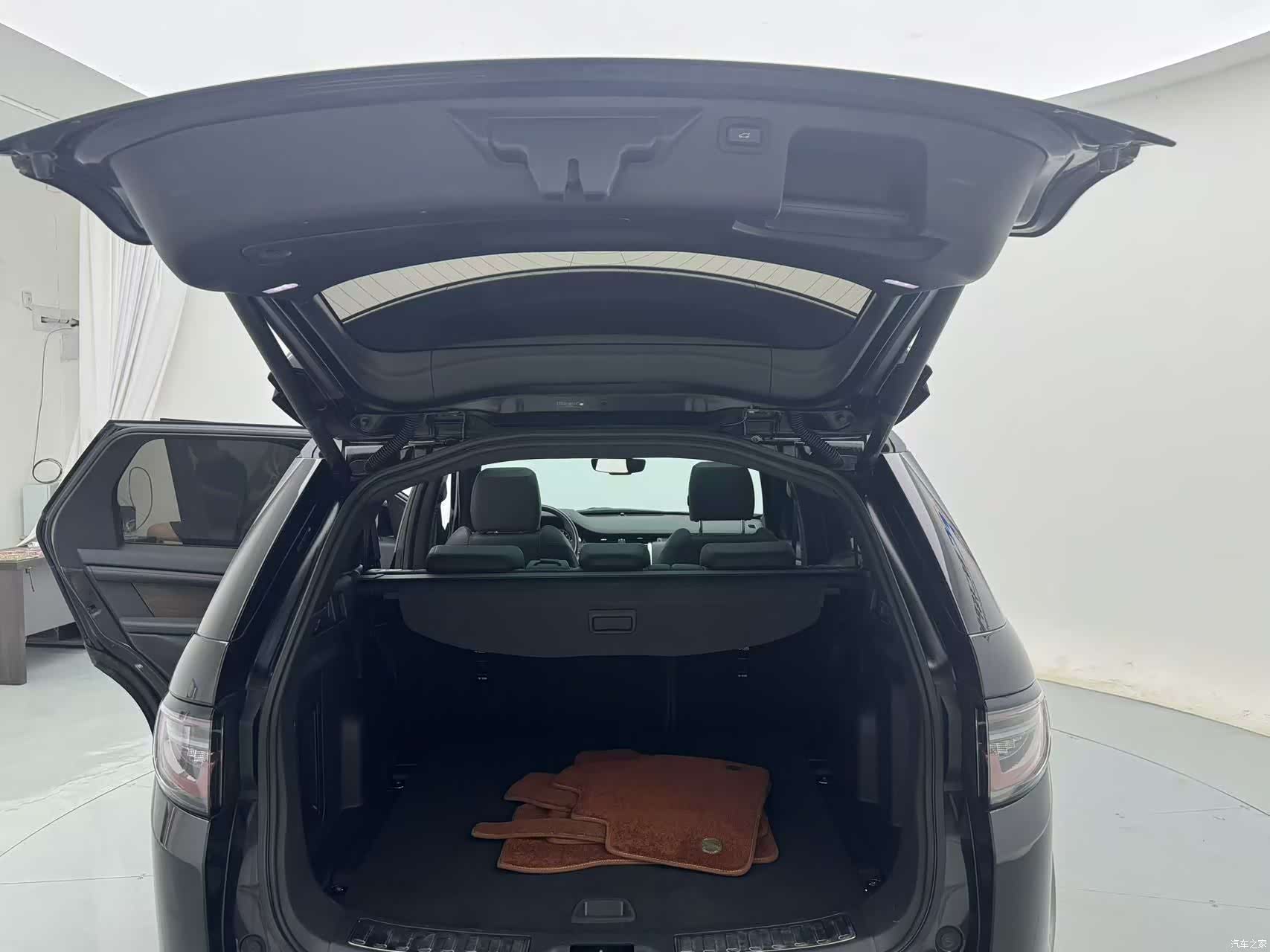 Land Rover Discovery, 2021 16